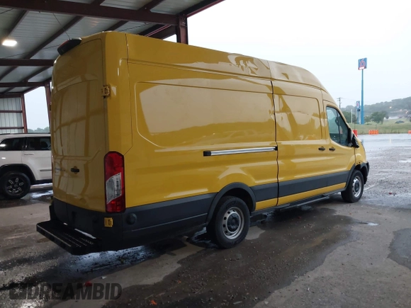 2022 Ford Transit Cargo z VIN 1FTBR3X82NKA09368, wystawiony jako IAAI lot #38831402 z przebiegiem 34 881 mil mil oraz . Historia ofert i sprzedaży dostępna na DreamBid. Obrazek 4.