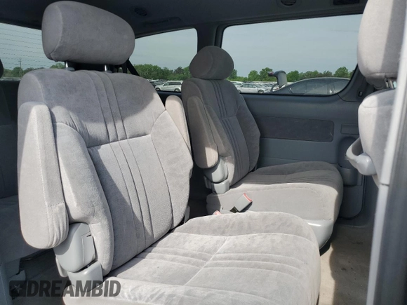 2002 Toyota Sienna LE with VIN 4T3ZF13C52U500896, listed as a Copart auction lot 53471125 with 223,003 mi miles and Salvage Title. Bid and sale history available at carsss.com. Image 11.
