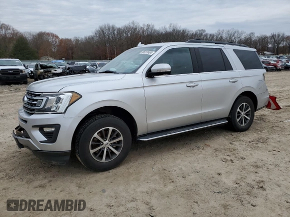 2018 Ford Expedition XLT with VIN 1FMJU1HT7JEA28505, listed as a Copart auction lot 85913484 with 115,392 mi miles and Clean Title. Bid and sale history available at carsss.com. Image 1.