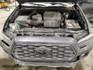 2023 Toyota Tacoma 4WD SR with VIN 3TYCZ5AN2PT156093, listed as a Copart auction lot 45577245 with 33,687 mi miles and Salvage Title. Bid and sale history available at carsss.com. Image 13.