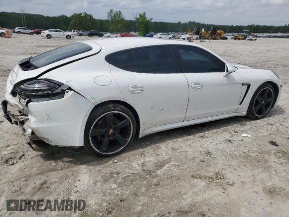 2014 Porsche Panamera z VIN WP0AA2A76EL010143, wystawiony jako Copart lot #54750715 z przebiegiem 132 333 mil mil oraz Szkoda całkowita • Salvage title. Historia ofert i sprzedaży dostępna na DreamBid. Obrazek 3.
