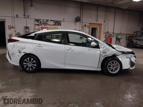 2021 Toyota Prius LE с VIN JTDKAMFP2M3166204, выставлен на аукционе IAAI как лот 42493581 с пробегом 45 094 миль миль и . История ставок и продаж доступна на DreamBid. Изображение 13.