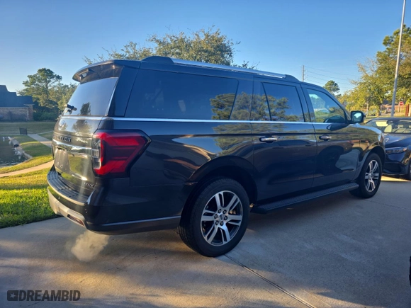 2024 Ford Expedition Max Limited with VIN 1FMJK1K88REA15039, listed as a Copart auction lot 87754025 with 27,065 mi miles and Clean Title. Bid and sale history available at carsss.com. Image 4.