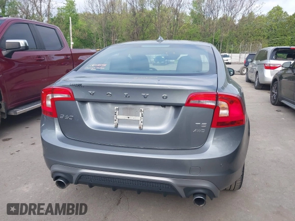 2017 Volvo S60 Dynamic z VIN YV140MTL3H2427908, wystawiony jako IAAI lot #42221185 z przebiegiem 65 432 mil mil oraz . Historia ofert i sprzedaży dostępna na DreamBid. Obrazek 16.