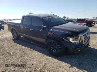 2017 Nissan Titan XD SV with VIN 1N6BA1F43HN564579, listed as a Copart auction lot 72232724 with 81,708 mi miles and Salvage Title. Bid and sale history available at carsss.com. Image 4.