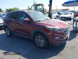 2016 Hyundai Tucson SE z VIN KM8J3CA44GU063230, wystawiony jako IAAI lot #42282715 z przebiegiem 90 977 mil mil oraz . Historia ofert i sprzedaży dostępna na DreamBid. Obrazek 1.