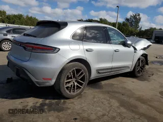 2022 Porsche Macan z VIN WP1AA2A57NLB05971, wystawiony jako Copart lot #43400275 z przebiegiem 28 092 mil mil oraz Szkoda całkowita • Salvage title. Historia ofert i sprzedaży dostępna na DreamBid. Obrazek 3.