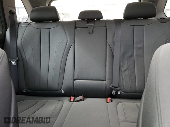 2015 BMW X5 xDrive35i z VIN 5UXKR0C56F0P10422, wystawiony jako Copart lot #49214395 z przebiegiem 115 374 mil mil oraz Szkoda całkowita • Salvage title. Historia ofert i sprzedaży dostępna na DreamBid. Obrazek 10.