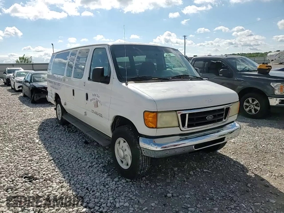 2004 Ford Econoline Passenger XL z VIN 1FBSS31S94HA00322, wystawiony jako Copart lot #57285255 z przebiegiem 224 341 mil mil oraz Szkoda całkowita • Salvage title. Historia ofert i sprzedaży dostępna na DreamBid. Obrazek 14.