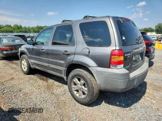 2005 Ford Escape XLT with VIN 1FMYU93135DA09027, listed as a Copart auction lot 63322395 with 144,020 mi miles and Clean title. Bid and sale history available at DreamBid. Image 2.