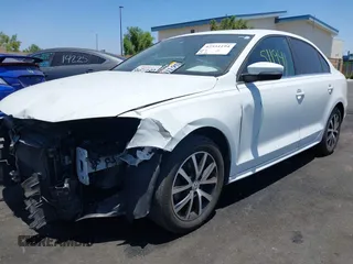 2017 Volkswagen Jetta SE with VIN 3VWDB7AJ9HM398293, listed as a IAAI auction lot 42551194 with 63,100 mi miles and . Bid and sale history available at DreamBid. Image 19.