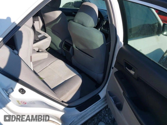 2012 Toyota Camry L with VIN 4T1BF1FK1CU561970, listed as a IAAI auction lot 41791136 with 113,261 mi miles. Bid and sale history available at carsss.com. Image 8.