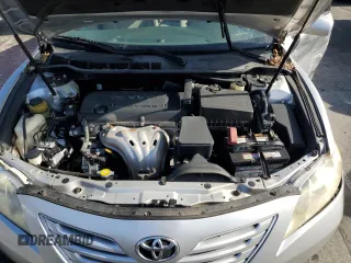 2008 Toyota Camry LE z VIN 4T1BE46K68U228756, wystawiony jako Copart lot #56953845 z przebiegiem 150 894 mil mil oraz Szkoda całkowita • Salvage title. Historia ofert i sprzedaży dostępna na DreamBid. Obrazek 11.