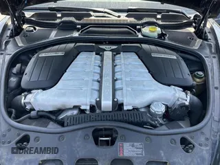 2008 Bentley Continental GT z VIN SCBCR73W78C057367, wystawiony jako Copart lot #46643665 z przebiegiem 84 373 mil mil oraz Czysty tytuł • Clean title. Historia ofert i sprzedaży dostępna na DreamBid. Obrazek 7.