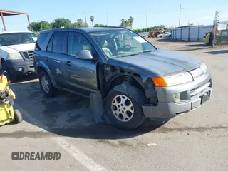 2005 Saturn VUE with VIN 5GZCZ534X5S857015, listed as a IAAI auction lot 42084899 with 196,732 mi miles. Bid and sale history available at carsss.com. Image 1.