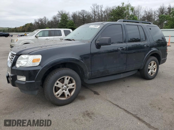 2010 Ford Explorer XLT with VIN 1FMEU7DE1AUA20546, listed as a Copart auction lot 61178945 with 93,705 mi miles and Salvage title. Bid and sale history available at DreamBid. Image 1.