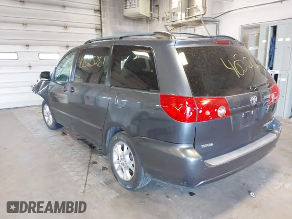 2006 Toyota Sienna XLE with VIN 5TDZA22C86S559955, listed as a IAAI auction lot 40525261 with 141,926 mi miles. Bid and sale history available at carsss.com. Image 3.