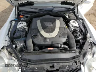 2008 Mercedes-Benz SL 550 z VIN WDBSK71F28F138337, wystawiony jako Copart lot #46896265 z przebiegiem 86 717 mil mil oraz Szkoda całkowita • Salvage title. Historia ofert i sprzedaży dostępna na DreamBid. Obrazek 11.
