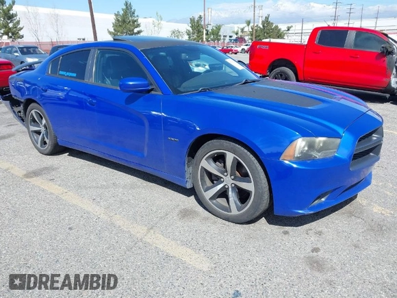 2013 Dodge Charger RT with VIN 2C3CDXCT5DH683562, listed as a IAAI auction lot 41736528 with 192,333 mi miles. Bid and sale history available at carsss.com. Image 1.