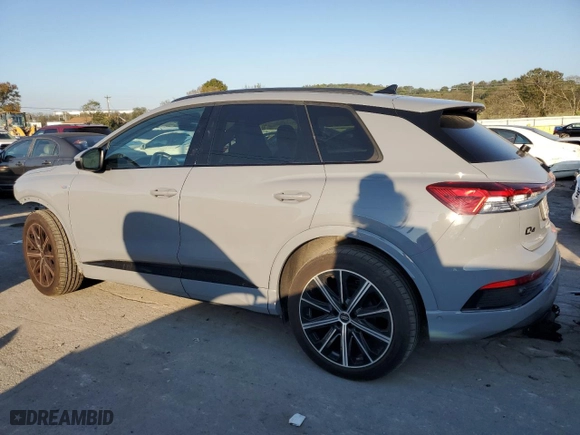 2022 Audi Q4 e-tron Premium Plus with VIN WA1L2BFZ8NP053532, listed as a Copart auction lot 71484704 with 26,385 mi miles and Salvage Title. Bid and sale history available at carsss.com. Image 2.