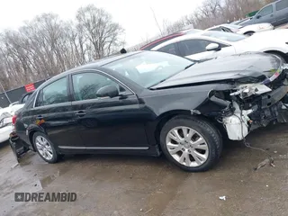 2011 Toyota Avalon with VIN 4T1BK3DBXBU422798, listed as a IAAI auction lot 41523326 with 111,064 mi miles and . Bid and sale history available at carsss.com. Image 14.