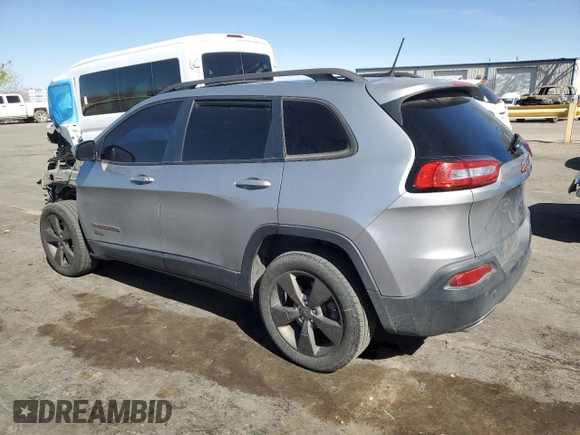 2017 Jeep Cherokee Latitude с VIN 1C4PJLCS3HW514430, выставлен на аукционе Copart как лот 50260275 с пробегом 120 021 миль миль и Списание • Salvage title. История ставок и продаж доступна на DreamBid. Изображение 2.