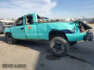1999 GMC New Sierra 1500 SLE with VIN 2GTEK19T4X1544857, listed as a Copart auction lot 75960104 with 0 mi miles and Salvage Title. Bid and sale history available at carsss.com. Image 2.