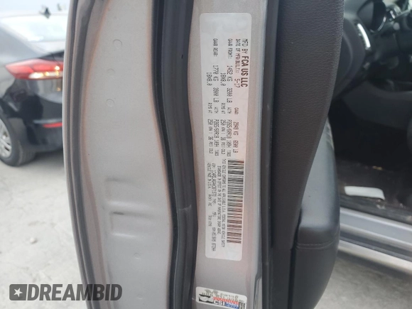 2017 Dodge Durango SXT with VIN 1C4RDJAG4HC871572, listed as a Copart auction lot 49011225 with 137,326 mi miles and Salvage title. Bid and sale history available at DreamBid. Image 12.