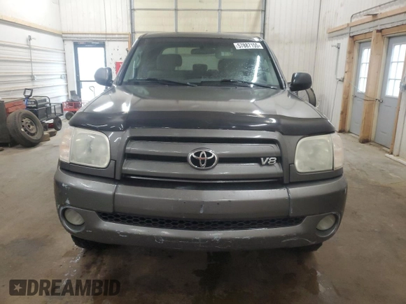 2005 Toyota Tundra Limited z VIN 5TBET38105S467542, wystawiony jako Copart lot #57887155 z przebiegiem Nie podano mil oraz Szkoda całkowita • Salvage title. Historia ofert i sprzedaży dostępna na DreamBid. Obrazek 5.