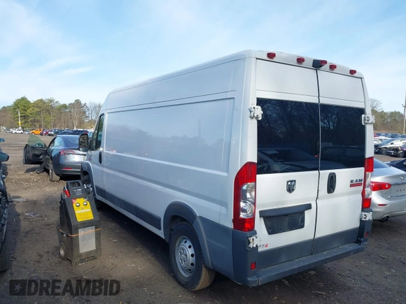 2017 Ram ProMaster Cargo with VIN 3C6TRVDG0HE503206, listed as a IAAI auction lot 41942324 with 141,967 mi miles and . Bid and sale history available at carsss.com. Image 14.