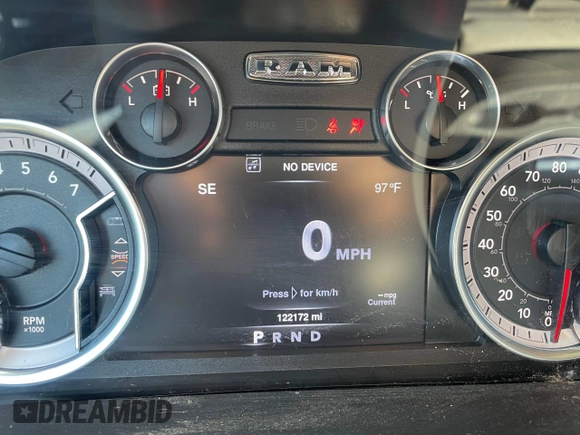 2021 Ram 1500 Tradesman z VIN 1C6RR6KG6MS549410, wystawiony jako Copart lot #74827904 z przebiegiem 122 172 mil mil oraz Czysty tytuł • Clean title. Historia ofert i sprzedaży dostępna na DreamBid. Obrazek 8.