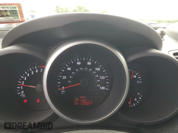 2013 Kia Soul + z VIN KNDJT2A69D7550983, wystawiony jako Copart lot #57416965 z przebiegiem 112 304 mil mil oraz Szkoda całkowita • Salvage title. Historia ofert i sprzedaży dostępna na DreamBid. Obrazek 9.