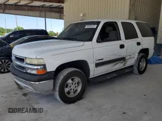 2003 Chevrolet Tahoe LS with VIN 1GNEC13V53R270164, listed as a Copart auction lot 56895425 with 257,521 mi miles and Salvage title. Bid and sale history available at DreamBid. Image 1.
