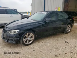 2016 BMW 3 Series 328i z VIN WBA8E9C5XGK648313, wystawiony jako Copart lot #56709575 z przebiegiem 100 524 mil mil oraz Czysty tytuł • Clean title. Historia ofert i sprzedaży dostępna na DreamBid. Obrazek 1.