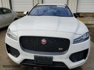 2018 Jaguar F-PACE S with VIN SADCM2FV6JA272990, listed as a Copart auction lot 86242834 with 101,156 mi miles and Salvage Title. Bid and sale history available at carsss.com. Image 5.
