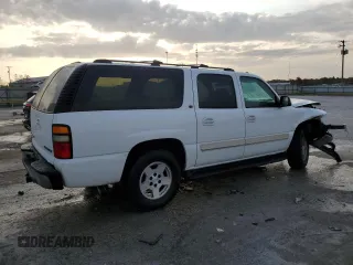 2004 Chevrolet Suburban LT z VIN 3GNEC16T04G275736, wystawiony jako Copart lot #41985385 z przebiegiem 215 292 mil mil oraz Nie do naprawy • Non repairable. Historia ofert i sprzedaży dostępna na DreamBid. Obrazek 3.