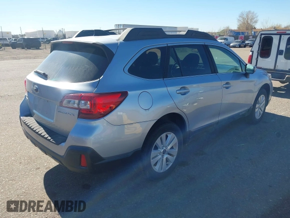 2018 Subaru Outback Premium z VIN 4S4BSACCXJ3286319, wystawiony jako IAAI lot #41869305 z przebiegiem 94 552 mil mil oraz . Historia ofert i sprzedaży dostępna na DreamBid. Obrazek 4.