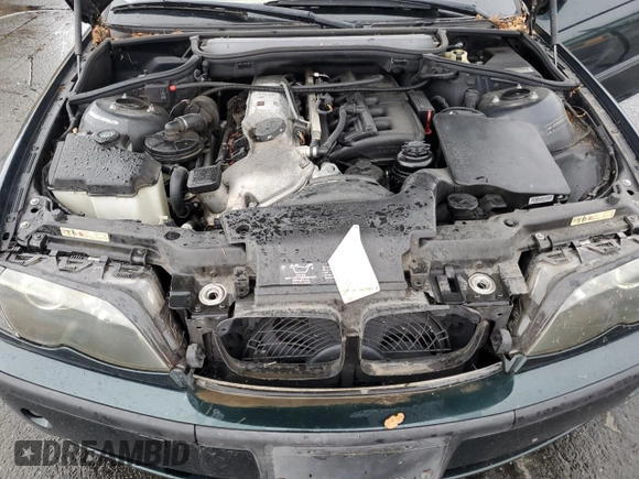 2004 BMW 3 Series 325i with VIN WBAAZ33474KP86431, listed as a Copart auction lot 81770104 with 136,890 mi miles and Salvage Title. Bid and sale history available at carsss.com. Image 11.