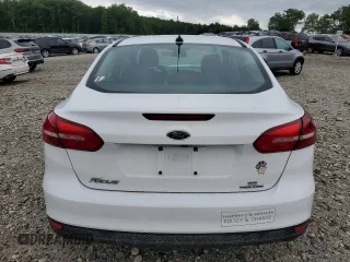 2015 Ford Focus SE with VIN 1FADP3F24FL282695, listed as a Copart auction lot 64051245 with 142,039 mi miles and Clean title. Bid and sale history available at DreamBid. Image 6.