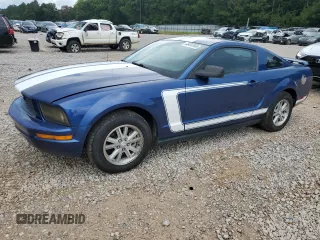 2006 Ford Mustang Standard with VIN 1ZVHT80N665185894, listed as a Copart auction lot 66497365 with 211,951 mi miles and Clean title. Bid and sale history available at DreamBid. Image 1.