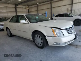 2008 Cadillac DTS 1SC with VIN 1G6KD57Y58U103993, listed as a Copart auction lot 52438535 with 42,975 mi miles and Salvage Title. Bid and sale history available at carsss.com. Image 4.