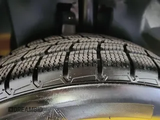 2017 Jeep Cherokee Altitude с VIN 1C4PJLABXHW654364, выставлен на аукционе IAAI как лот 42723300 с пробегом 107 408 миль миль и . История ставок и продаж доступна на DreamBid. Изображение 17.
