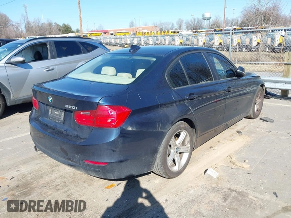2013 BMW 3 Series 320i with VIN WBA3B1C5XDF461582, listed as a IAAI auction lot 41644855 with 159,363 mi miles. Bid and sale history available at carsss.com. Image 4.