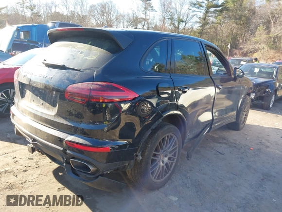2017 Porsche Cayenne with VIN WP1AA2A27HKA87374, listed as a IAAI auction lot 41230562 with 1 mi miles. Bid and sale history available at carsss.com. Image 4.