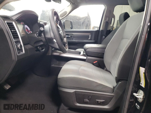 2023 Ram 1500 SLT z VIN 1C6RR6LG7PS580197, wystawiony jako Copart lot #46918675 z przebiegiem 20 034 mil mil oraz Nie do naprawy • Non repairable. Historia ofert i sprzedaży dostępna na DreamBid. Obrazek 7.
