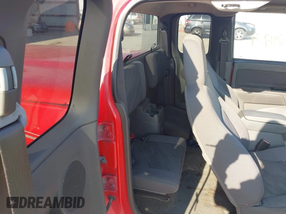 2004 Chevrolet Colorado LS ZQ8 with VIN 1GCCS196048192628, listed as a IAAI auction lot 41891759 with 199,102 mi miles. Bid and sale history available at carsss.com. Image 8.