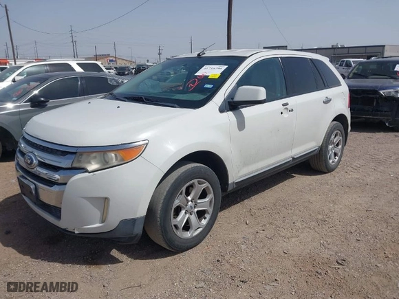 2011 Ford Edge SEL with VIN 2FMDK3JC6BBA26900, listed as a IAAI auction lot 41716296 with 237,100 mi miles. Bid and sale history available at carsss.com. Image 2.