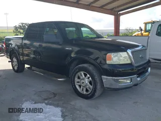 2004 Ford F-150 XLT с VIN 1FTPW12554KD31646, выставлен на аукционе IAAI как лот 42798307 с пробегом 263 985 миль миль и . История ставок и продаж доступна на DreamBid. Изображение 1.