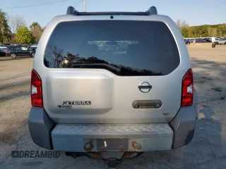 2005 Nissan Xterra SE z VIN 5N1AN08W55C613800, wystawiony jako Copart lot #75808284 z przebiegiem 135 127 mil mil oraz Szkoda całkowita • Salvage title. Historia ofert i sprzedaży dostępna na DreamBid. Obrazek 6.