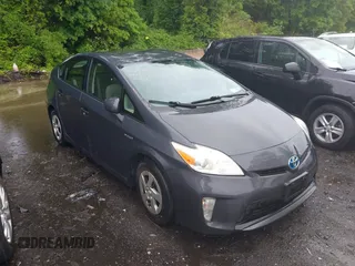 2014 Toyota Prius Four with VIN JTDKN3DU2E0376375, listed as a IAAI auction lot 42337425 with 187,113 mi miles and . Bid and sale history available at DreamBid. Image 1.